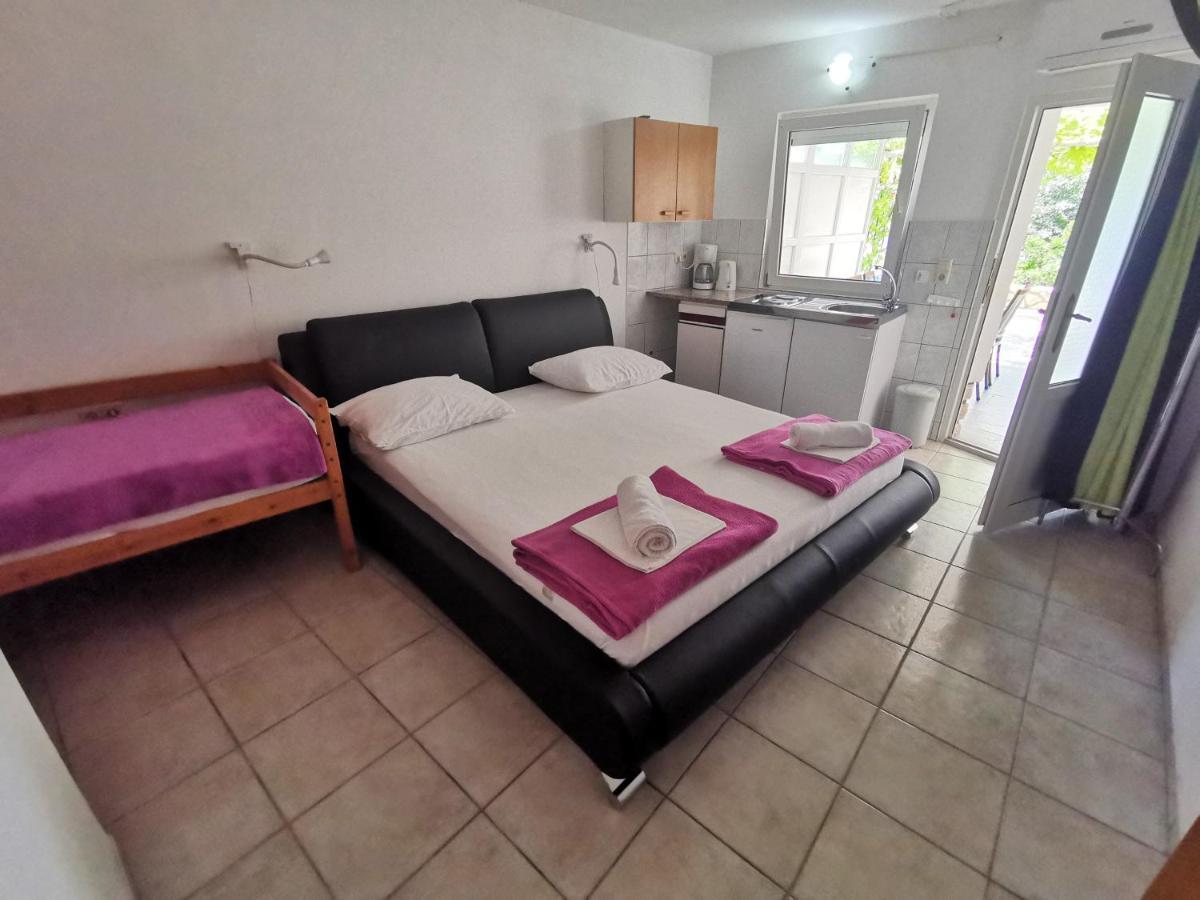 Apartments Niko 드라말리 외부 사진