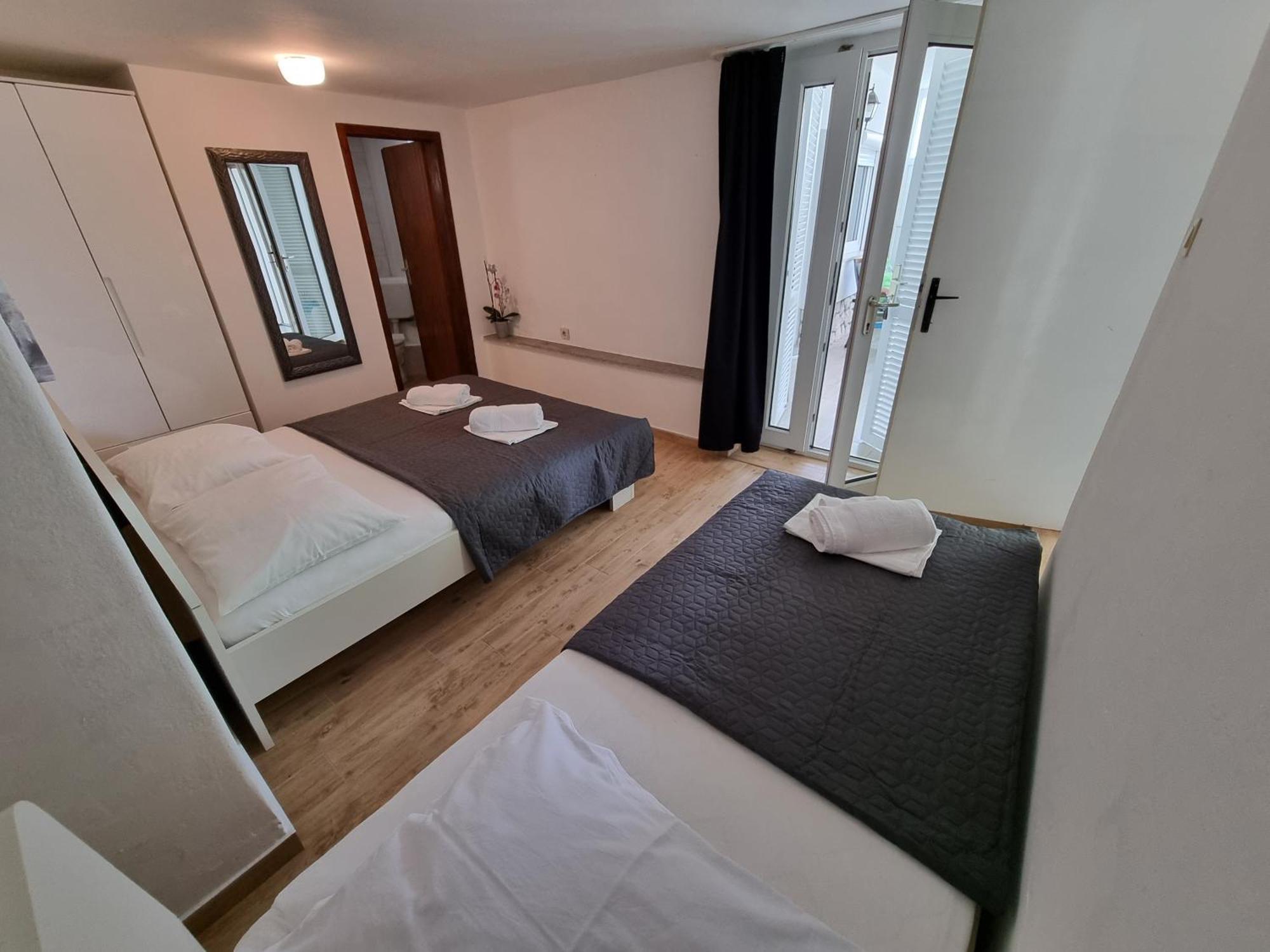 Apartments Niko 드라말리 외부 사진